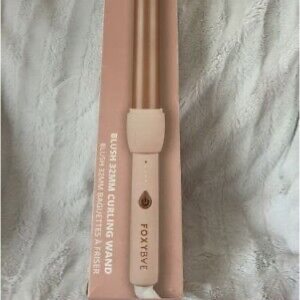 Foxybae blush 25mm curling wand
